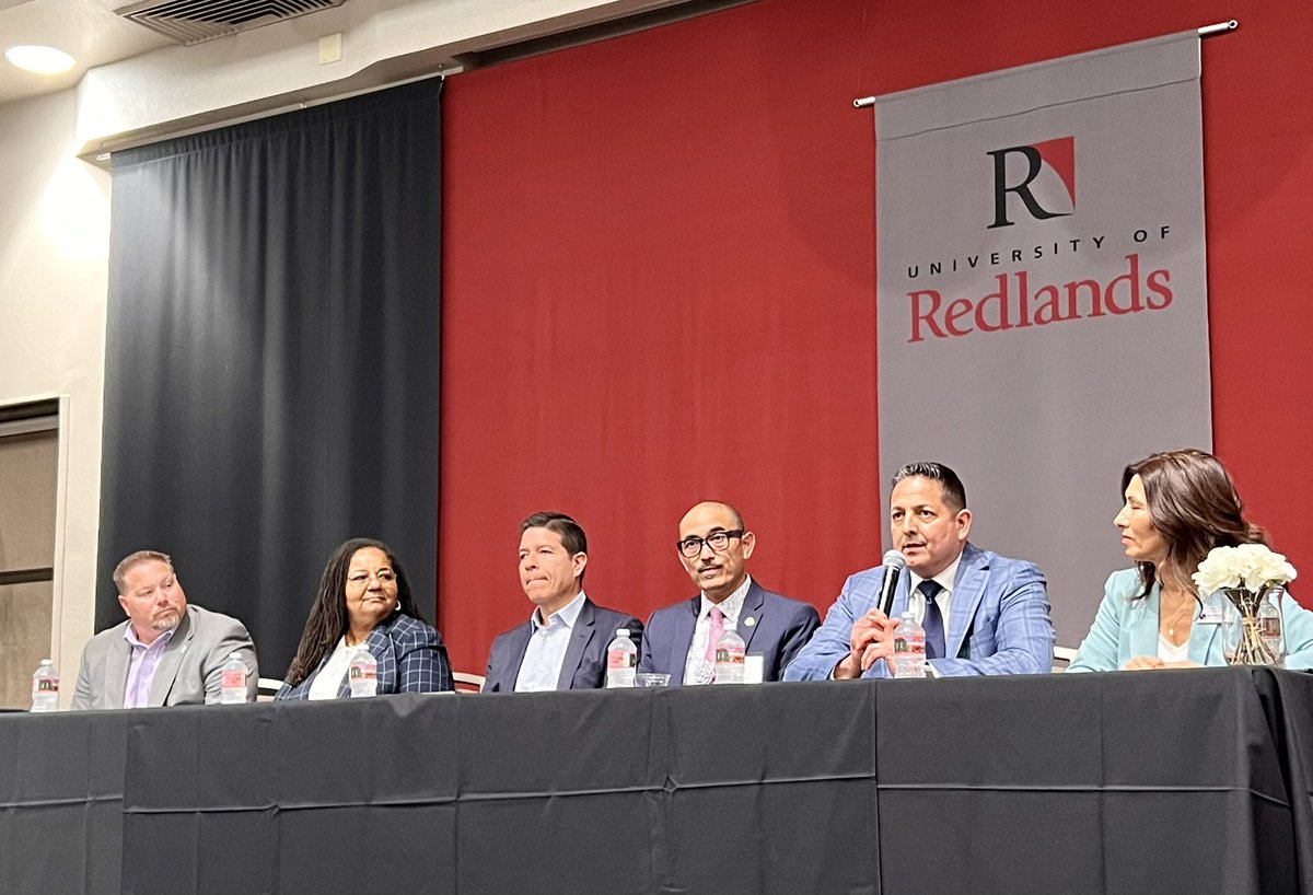 DrAndrus's tweet photo. Great conversations with colleagues at The Superintendent’s Forum hosted by the University of Redlands. https://t.co/Ewsgx59nZZ