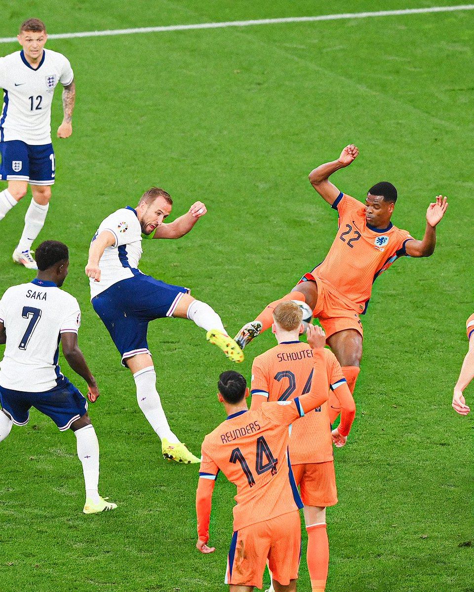 Football on TNT Sports tweet media