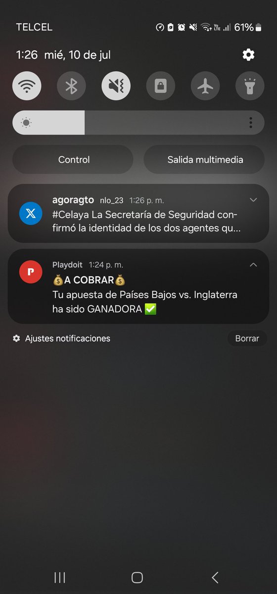 nlo_23's tweet photo. @playdoitmexico Buenas notificaciones https://t.co/9qzYaccsco