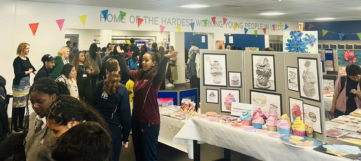 DTC_ECTLead's tweet photo. Today saw our first ever Arts Festival - Ascend. An amazing celebration of the arts at DTC. So proud of all students who showcased their dedication to the arts and we were honoured to have Arthur France MBE in attendance. Thank you to all that came and supported! @DixonsTC https://t.co/WnKza7vfT3