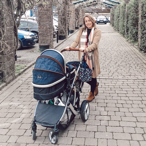 On sale for £299.99 was £549.99 Duellette Baby &amp; Tot double pushchair.🌟⁠
⁠
✨Carrycot convertible to seat unit ⁠
✨Both seats &amp; carrycot mode include sunshade &amp; rain cover⁠
✨Extendable hoods with ventilation⁠
✨Huge shopping basket ⁠

kidskargo.com/product/duelle…⁠
⁠