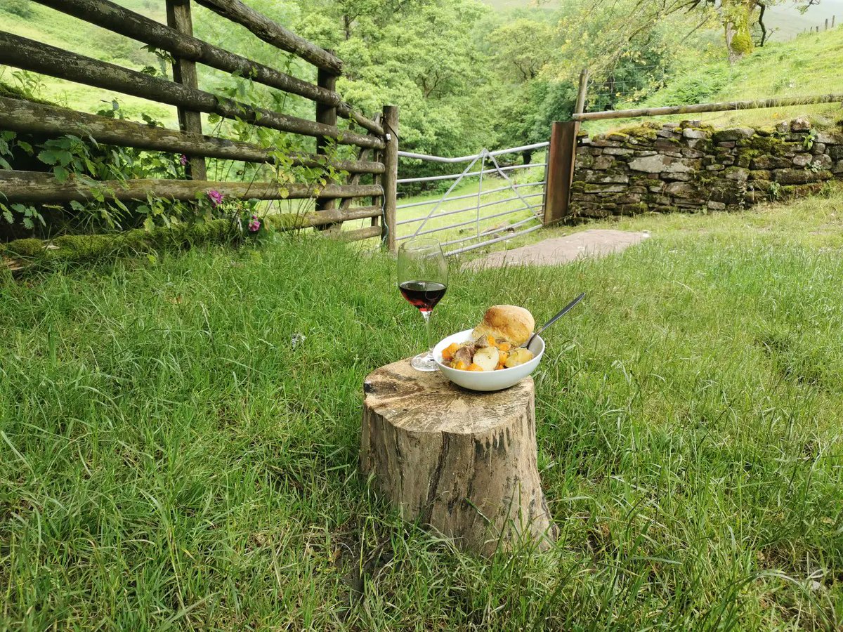 A bed for the night...
#BreconBeacons #Solitude