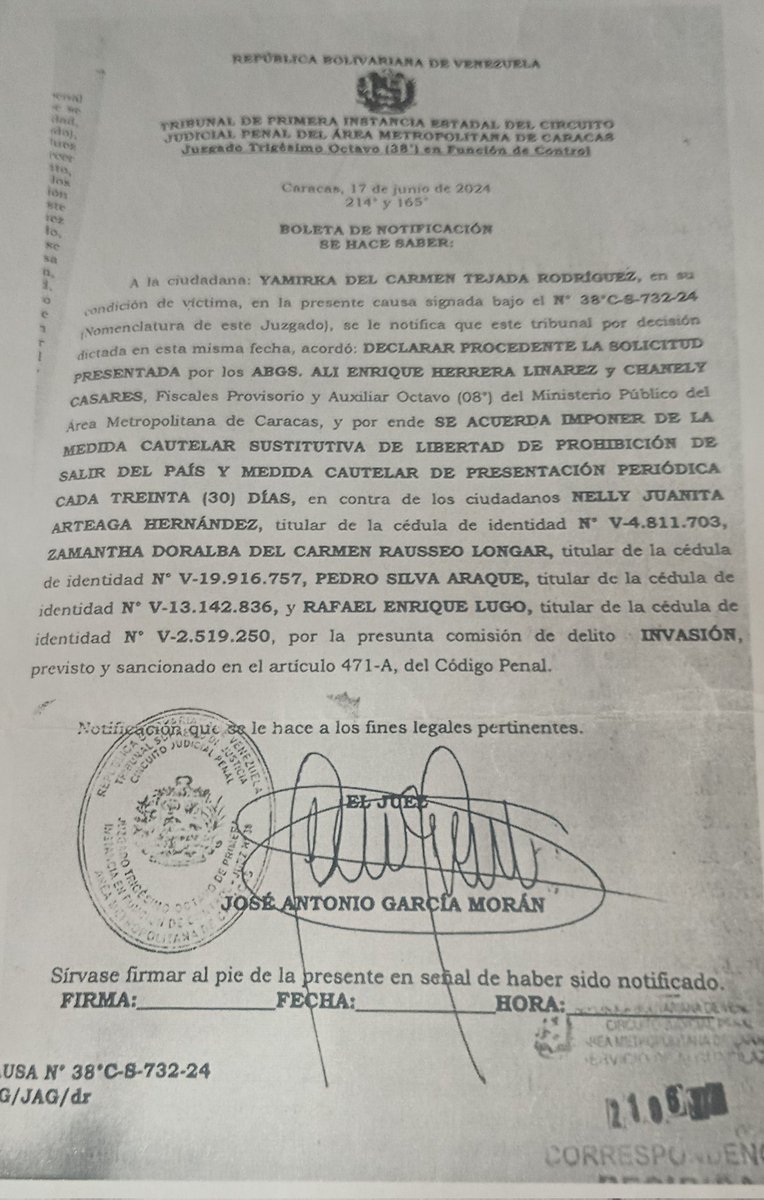 SilvaRausseo's tweet photo. Somos dos familias acusadas injustamente de invasores con unas medidas cautelares  donde nos están violando nuestros derechos estamos integrados por menor de edad y adultos mayores necesitamos de su valiosa colaboración ya que el desalojo es para 15 de julio https://t.co/dFMr0hAmiv
