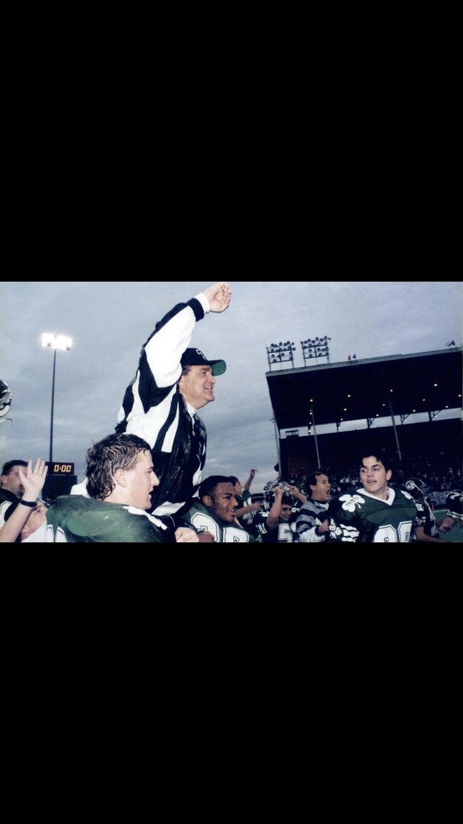 trinitysports's tweet photo. Teacher. Coach. Friend. Grandfather. Father. Husband. First class.
All describe the Trinity giant who was Dennis Lampley. His imprints can be found in countless areas of Trinity High School and on thousands of lives spanning his 47 years at Trinity. May he rest in peace. ☘️ https://t.co/SFvvQfG8ux