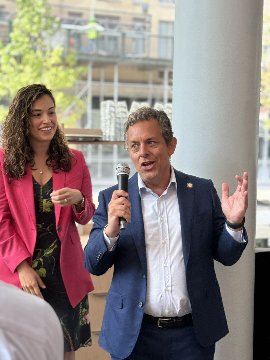 Happy West Side Fest weekend! This annual celebration of arts and culture on the West Side of Manhattan includes free admission to orgs throughout the city. 

I was thrilled to join the kickoff this morning; check out all the events this weekend here: westsidefest.nyc