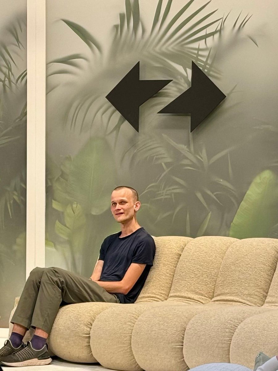 fatimaalinuhu90's tweet image. Hamster 🐹 Miners see your CEO
Koshi bai koshi ba kuma shine zai baku kudi..😂 keep mining