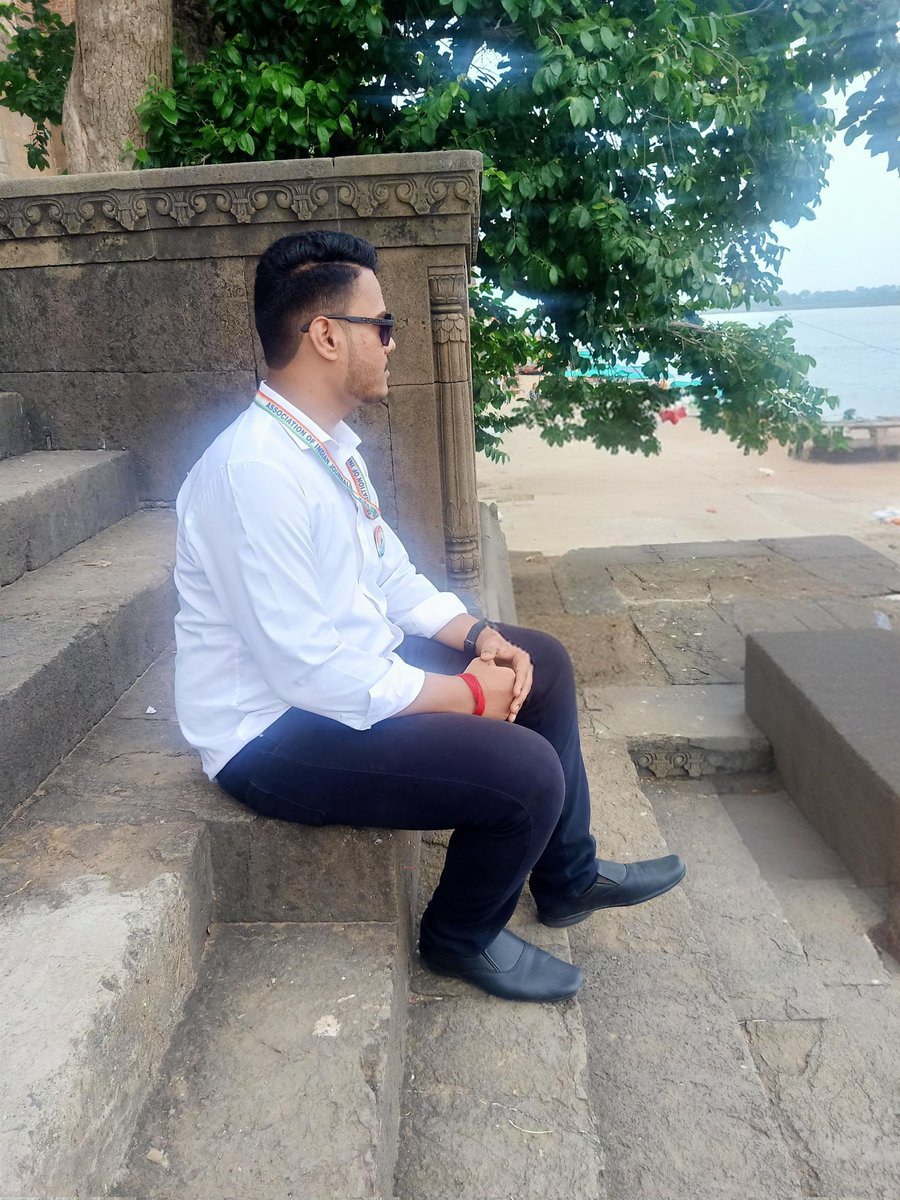 uv_journalist's tweet photo. After successful completion of 507th Inter-State Journalists' Conference of Indian Journalists' Association (AIJ) in Maheshwar, paying homage to Maa Narmada and enjoying the peaceful moment on the banks of Narmada Ghat. https://t.co/LAPGNnAO64