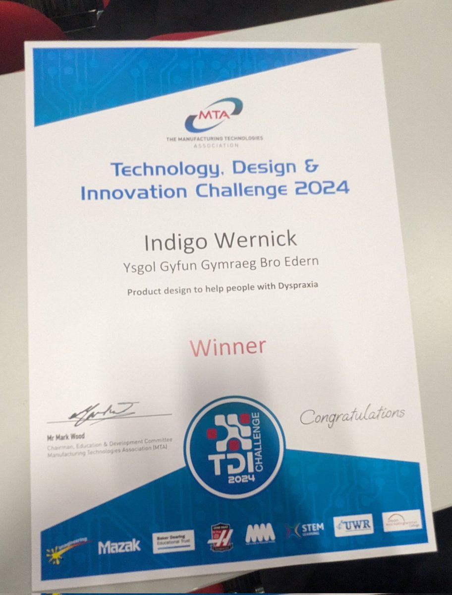 Technoleg Bro Edern tweet media