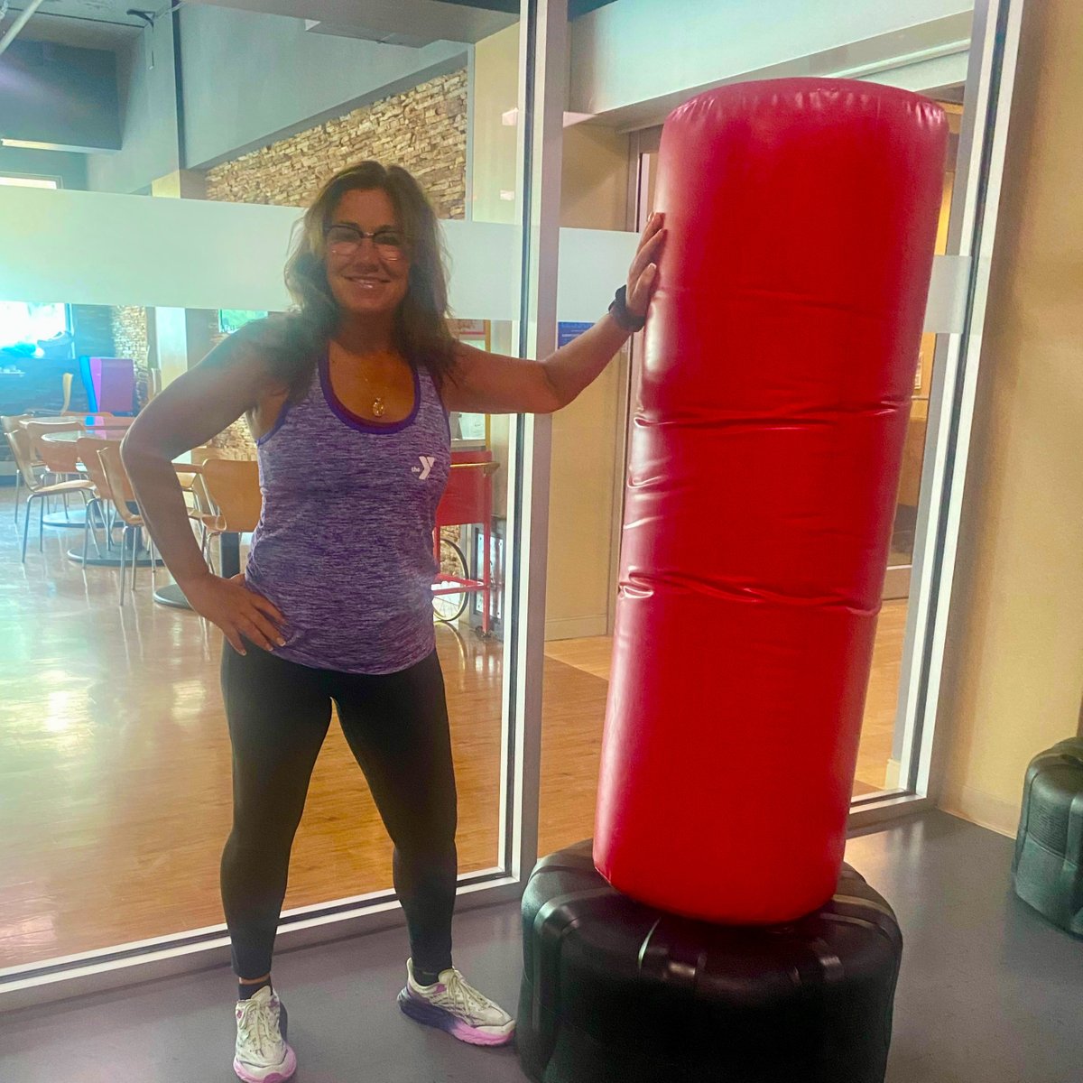 🌟 Exciting news! 🌟 Welcome Elise Brown to the Y as our new Parkinson's Power Hour coach at the North Campus. With years of fitness expertise and a deep commitment to helping those with Parkinson's Disease, she's here to make a difference! 🏋️‍♂️💪
