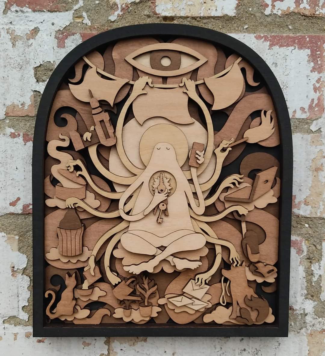 Domestic Godling, protector of the home and it's upkeep and the first of my shrines to gods that probably don't exist. Always a pleasure to make this one and probably the one I would turn to most in my day to day life.

martintomsky.com/shop/domestic-…

#art #shrine #woodwork #household