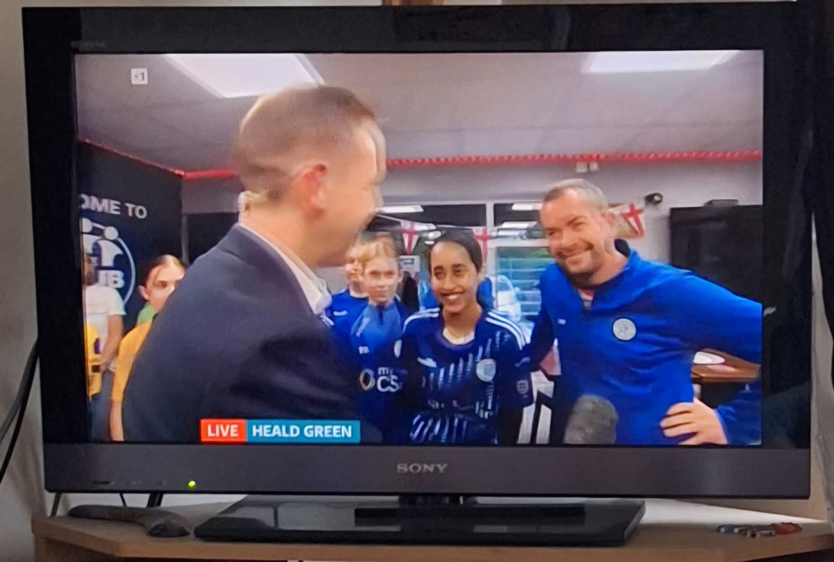 So my phone has been pinging away 😂