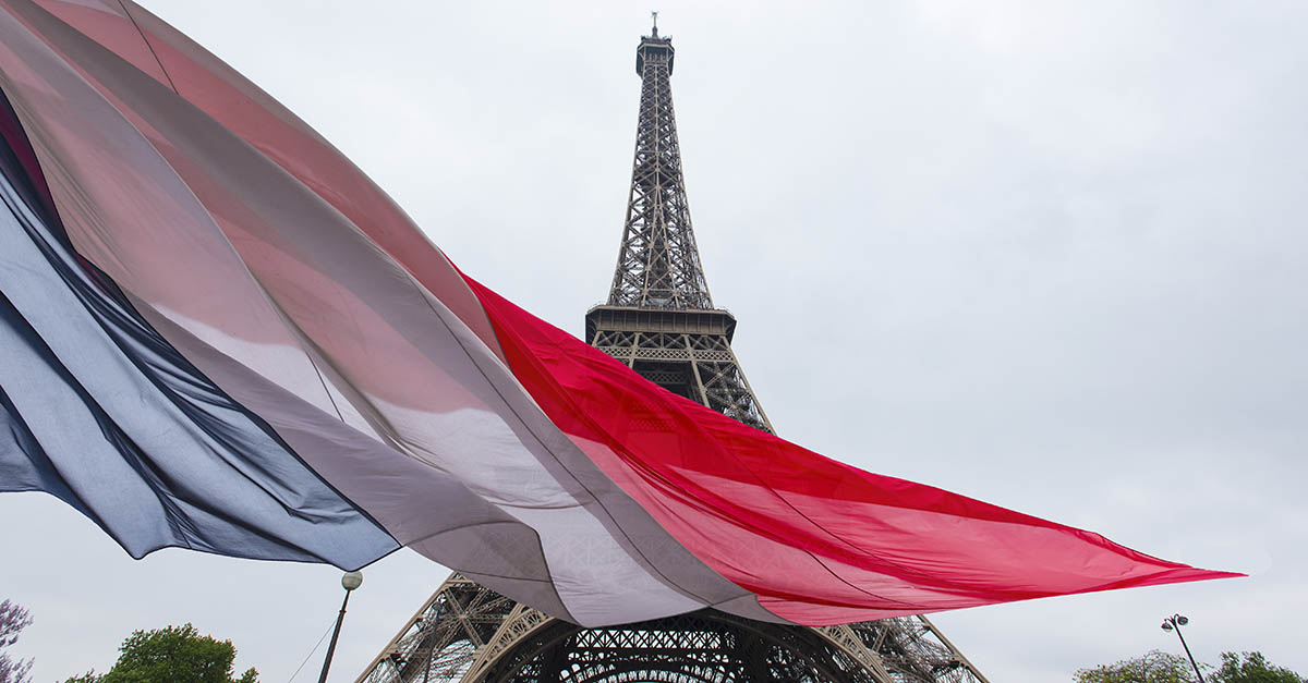 InvescoUS's tweet photo. "Reversal of fortune" has emerged as a theme after France and the UK went through major election shifts, and economies that have been resilient — US, Canada and the eurozone — showed signs of softening. Learn more in @KristinaHooper's latest #WeeklyMarketCompass.
https://t.co/zzuNJcteLZ
