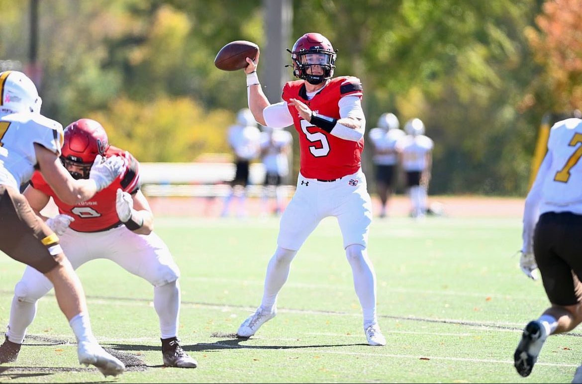 gavin lockett (@gavinlockett1) on Twitter photo #AGTG After an amazing conversation with <a href="/Scott_AbellFB/">Scott Abell</a> I am beyond blessed to say I have EARNED my 4th D1 offer to play football <a href="/DavidsonFB/">Davidson Football</a>!! Thank you to everyone who has helped me! <a href="/coachwatts24/">Chris Watts</a> <a href="/PwhsFootball/">PWHS Cyclone Football</a> <a href="/cody_lockett/">Cody Lockett</a> <a href="/MohrRecruiting/">Brian Mohr</a> #AGTG After an amazing conversation with <a href="/Scott_AbellFB/">Scott Abell</a> I am beyond blessed to say I have EARNED my 4th D1 offer to play football <a href="/DavidsonFB/">Davidson Football</a>!! Thank you to everyone who has helped me! <a href="/coachwatts24/">Chris Watts</a> <a href="/PwhsFootball/">PWHS Cyclone Football</a> <a href="/cody_lockett/">Cody Lockett</a> <a href="/MohrRecruiting/">Brian Mohr</a>