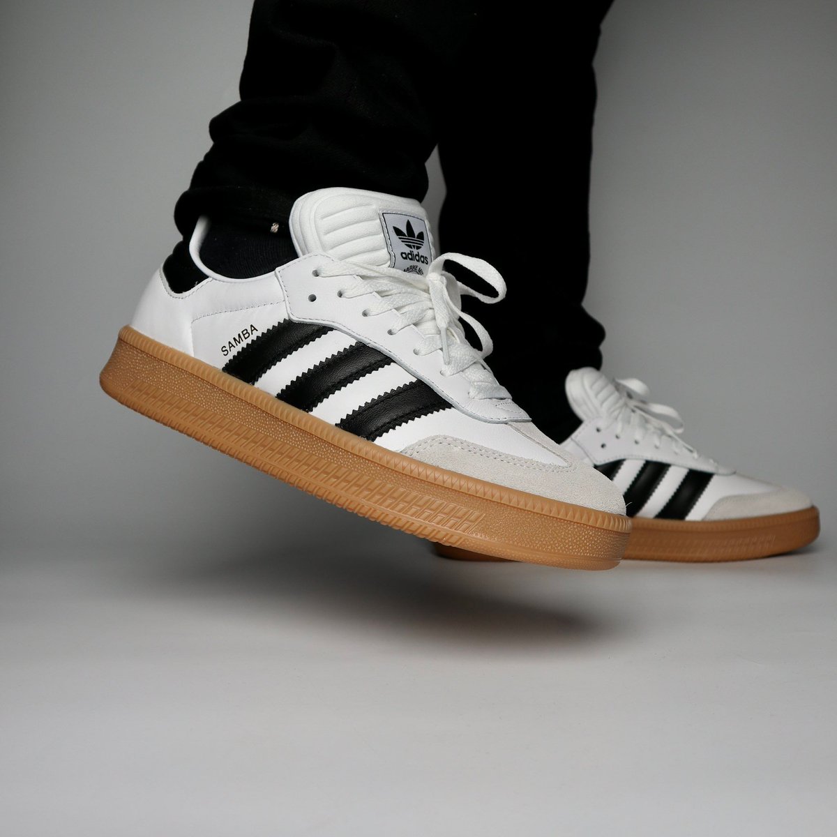 Full restock on Foot District The adidas Originals Samba XLG 'Cloud White' AD https://t.co/oHNMc1MvsY Full restock on Foot District The adidas Originals Samba XLG 'Cloud White' AD https://t.co/oHNMc1MvsY