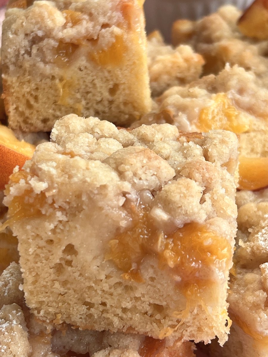 MetaWeb20's tweet image. Get this Flavor-Bursting Peach Crumb Cake Squares recipe today! 🍑

mountaintopkitchen.substack.com/p/flavor-burst…