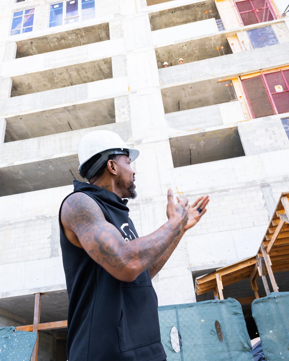 UD_Foundation's tweet photo. Wynwood Works from Haslem Housing is coming soon... 🏠🔨
A low income housing project bringing affordability to the Wynwood Arts District.
Follow to stay updated on this project!
@OmniCRA @CityofMiami
#haslemhousing #udonishaslem #udonishaslemfoundation #affordablehousing https://t.co/oulUbmxAM2