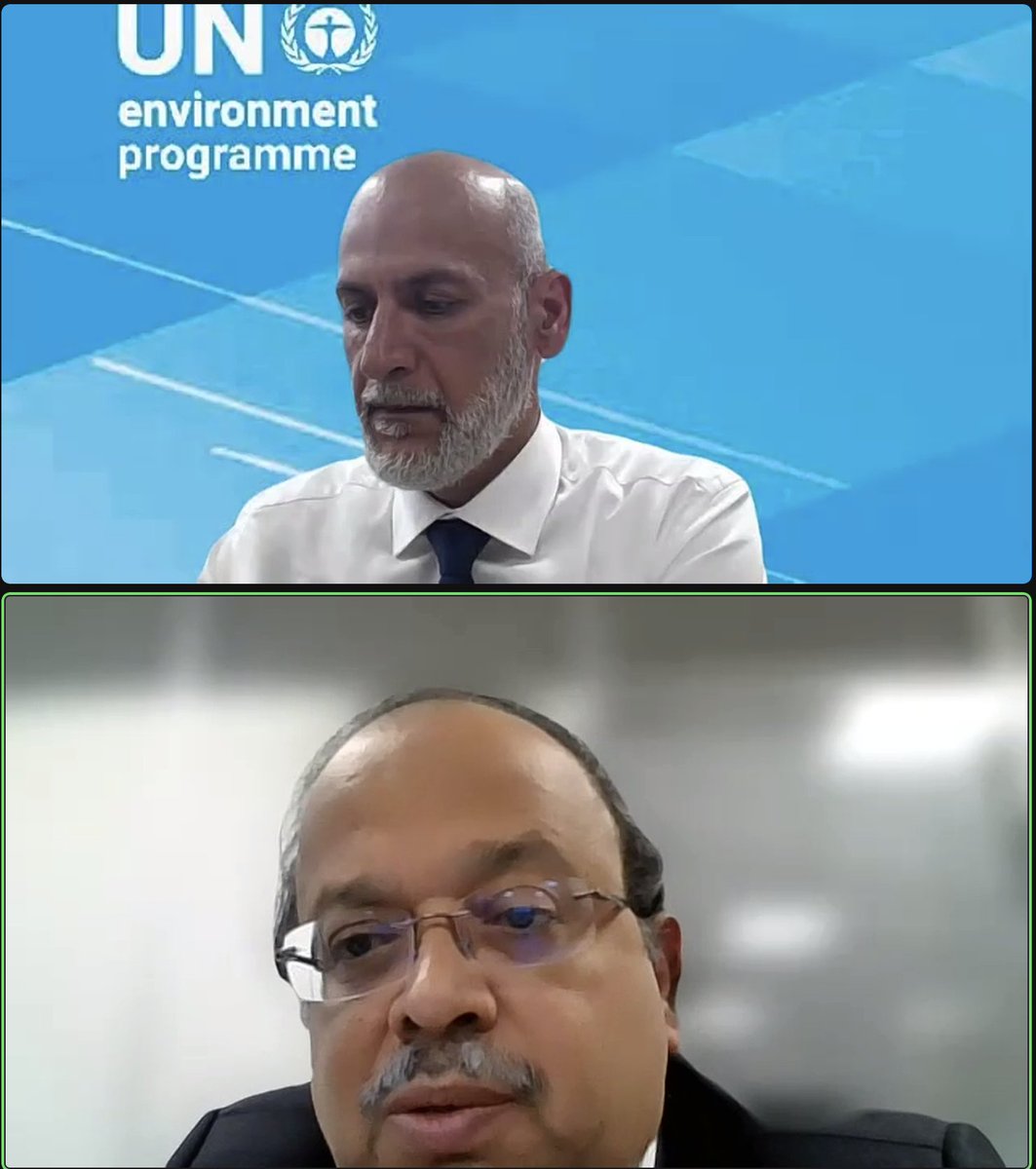 UNEP_NYO's tweet photo. The world is off track to meet most #SDGs.

We've GOT to be on the same page to combat climate change! 📗

@UNEP &amp; @OECD just launched studies to enhance policy coherence &amp; international cooperation to get us back on track 🤝

Check out the handbook:  https://t.co/d2nsQX4MXL https://t.co/wMpKOlYePx