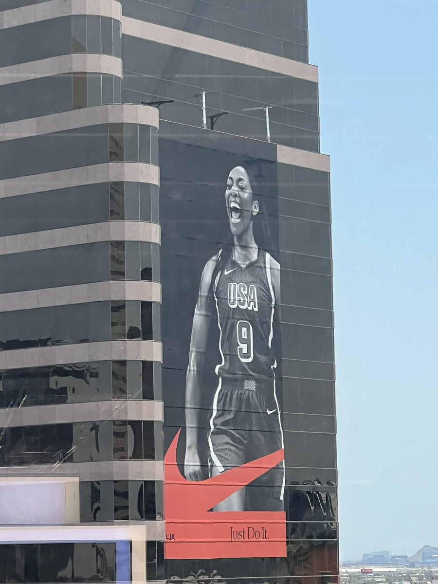 Now appearing on a sky scraper across from my Phoenix office, a 50ft tall <a href="/_ajawilson22/">A'ja Wilson</a> ! How cool is that! Hope more appear around town prior to WNBA All Star game! <a href="/WNBA/">WNBA</a>