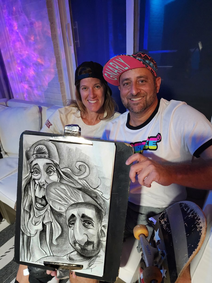 danalmar's tweet photo. Live drawing. Cretacolor Nero leads on paper.

#caricature #caricatures #exaggeratedart #danalmariei #cretacolor #livedrawing #drawing #entertainment #fun #funny #sketch #blackandwhite

https://t.co/8z3C1rCJxA