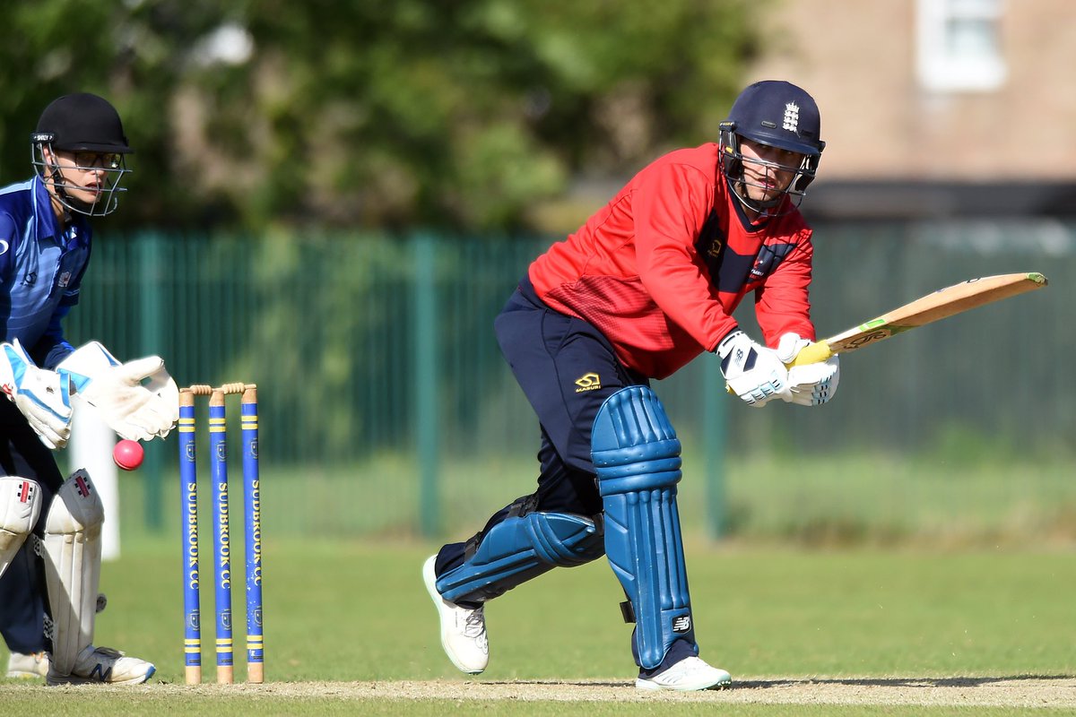 🏏 Match snaps from our D40 League game against <a href="/YCCCDisability/">Yorkshire Disability Cricket</a> on Sunday at <a href="/sudbrookcc/">Sudbrook CC</a>!

🙌🏻 We were honoured to host <a href="/sportwales/">Sport Wales</a> Chair <a href="/Tanni_GT/">Tanni Grey-Thompson</a> who snook in for the team photo 😉

📸 Thanks as always to <a href="/ciacIMAGES/">Carl Robertson</a>!

🏏🏴󠁧󠁢󠁷󠁬󠁳󠁿🐉🔴🔵 #WeAreWelshCricket