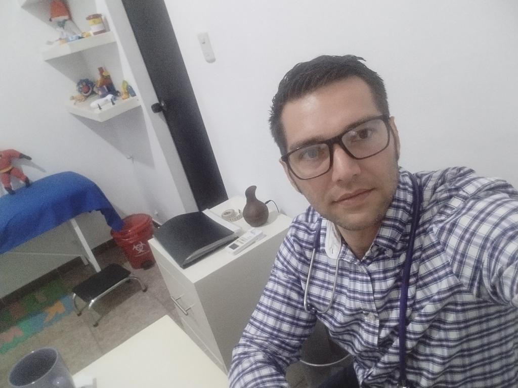 Stf10000's tweet photo. Día de consulta https://t.co/Ri8n8SHSqF
