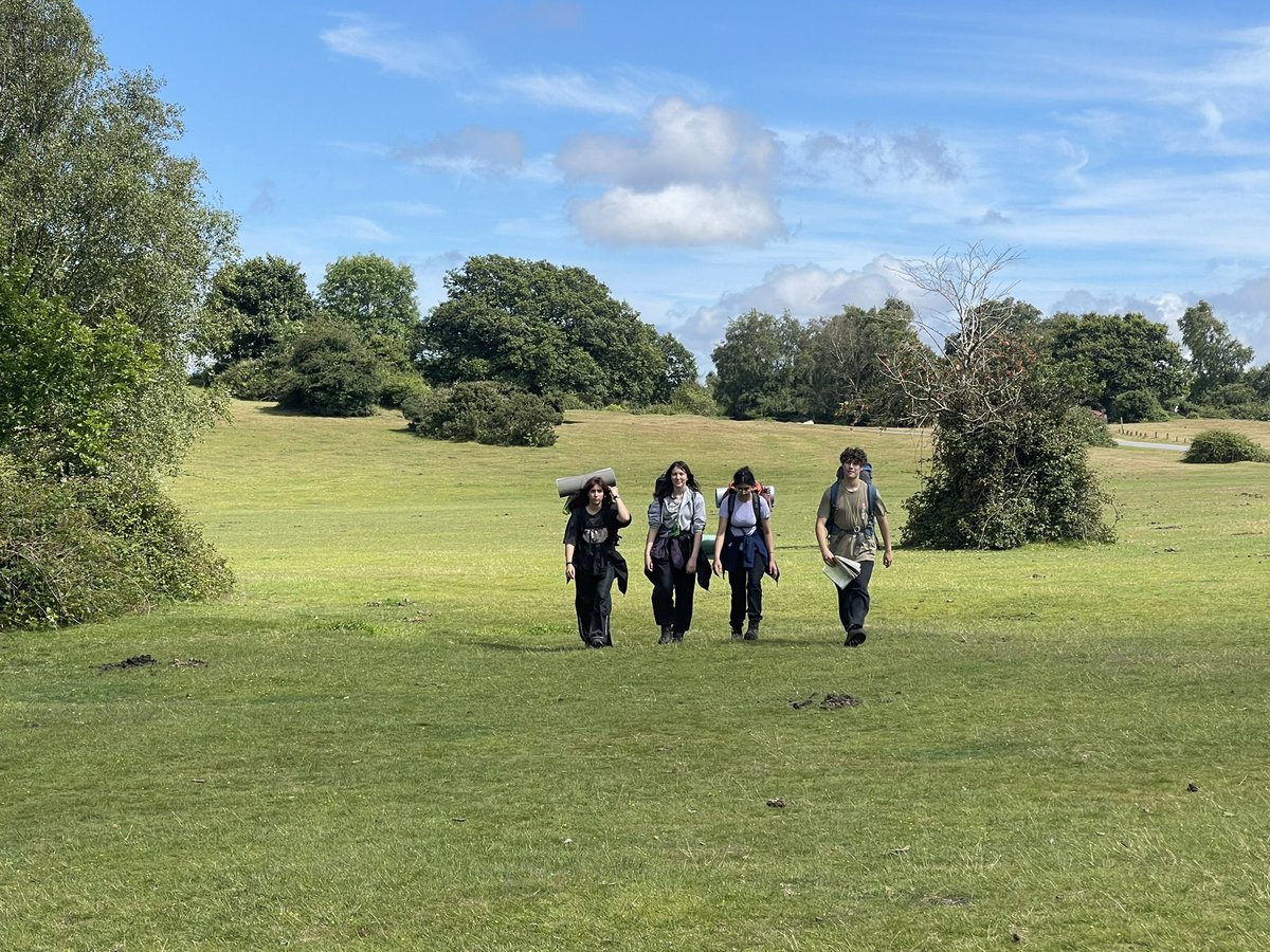 Queenssch_stdnt's tweet photo. Final groups finishing their silver expedition this afternoon. Well done everyone! #dofe https://t.co/cC9RTCnZVb