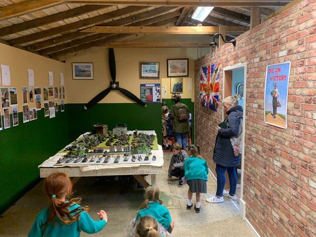 Lakeside_school's tweet photo. Year 1 & 2 went to Hibaldstow last week, to the newly opened Aviation Heritage Centre. They had a fabulous time and even saw some skydiving! #flighttopic #localvisit #learningaboutthepast https://t.co/Lsf0Cd3tdK