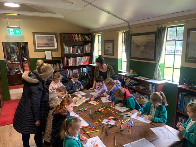 Lakeside_school's tweet photo. Year 1 & 2 went to Hibaldstow last week, to the newly opened Aviation Heritage Centre. They had a fabulous time and even saw some skydiving! #flighttopic #localvisit #learningaboutthepast https://t.co/Lsf0Cd3tdK
