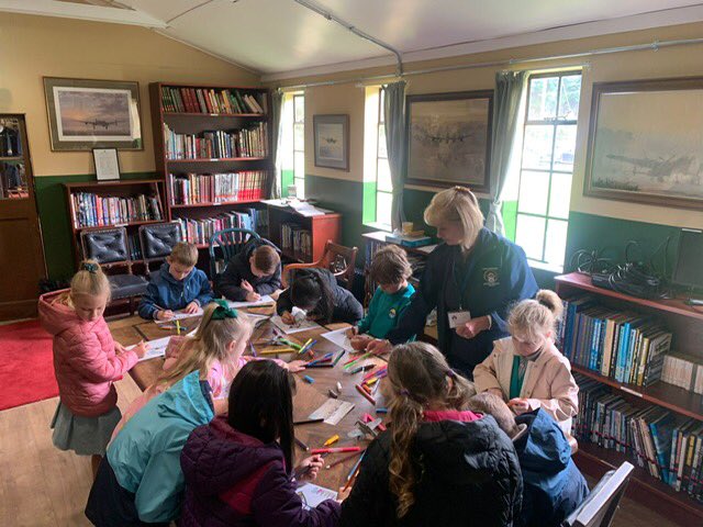 Lakeside_school's tweet photo. Year 1 & 2 went to Hibaldstow last week, to the newly opened Aviation Heritage Centre. They had a fabulous time and even saw some skydiving! #flighttopic #localvisit #learningaboutthepast https://t.co/6hVk99kNbU
