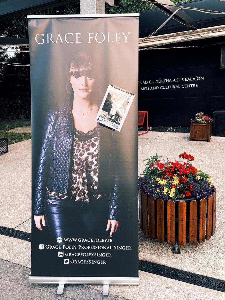 Can't wait for my next performance at Anam Arts and Cultural Centre Killarney on Saturday July 20th, 7pm 💕

Elvis, Billie Eilish, poetry, stories, chats and, of course, plenty of craic along the way ☺️