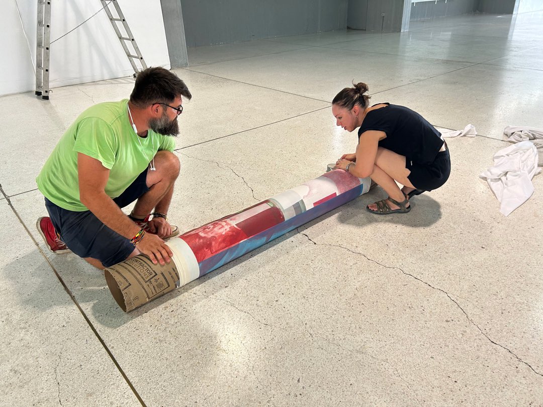 allysonglennart's tweet photo. Huge thanks to Nikos who helped me roll and transport my artwork to the airport! It was a “Herculean task”.
@VorresMuseum @saskarts @USask_INTL #yxe #skarts #saskarts #usask #internationoffice #vorresmuseum #datewithhermes #canadianartist #artist #painting #drawing #greece https://t.co/1VtMidKQXW