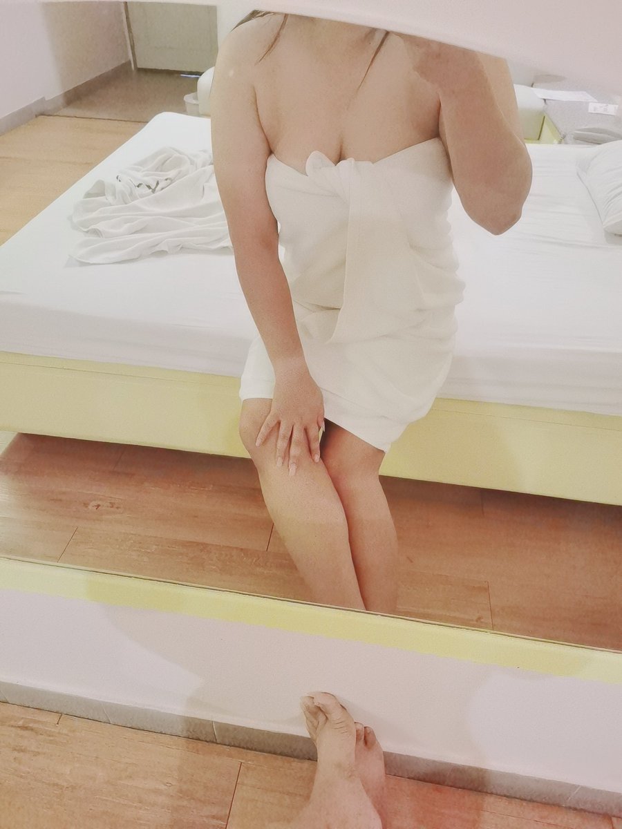 เราก็เป็นคนชอบถูกเ...สสะด้วยดิ  หาชายสูงวัย วัยลุง คุยแล้วสบายใจ  #ประจำ #สาวอวบบ  #fwb #เรียลทํางาน  #สมุทรสาคร #ความลับ #ผ่อนคลาย