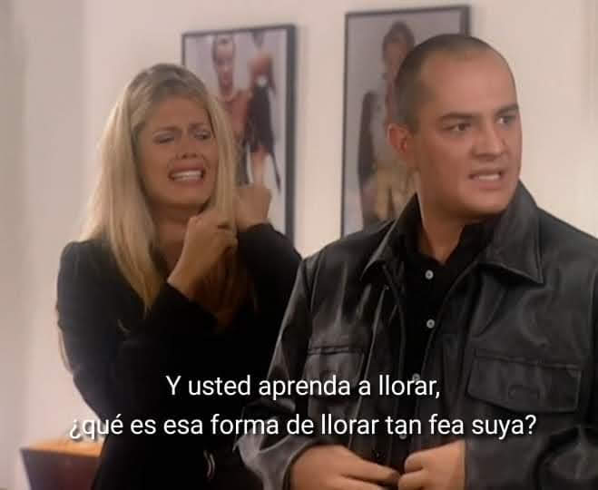 *Los de la selección en el piso, hasta con sangre*

El hijueputa del árbitro: