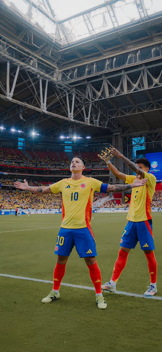 OficialSala12's tweet photo. O melhor jogador da Copa América 2024. https://t.co/lKgtmY47WS