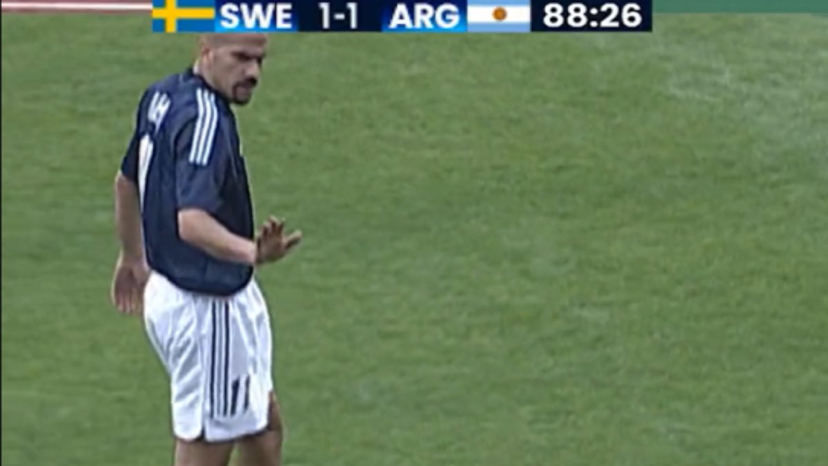 facuvs_'s tweet photo. Bielsa: que no quede corta Giorgian que no quede corta

De Arrascaeta: https://t.co/j5BJdkayMk