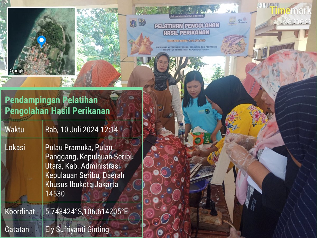 ElyGinting's tweet photo. Rabu (10/7/2024), Ely. S. Ginting, Luhkan Pulau Seribu, Pendampingan Pelatihan Pengolahan Hasil Perikanan &amp; serah terima bantuan Food Procesor untuk Poklahsar Pulau Panggang
#GuhkanSatminkalBogor #Aktivitas #PPBPulauSeribu
@bppsdm_kp
@puslatluhkp
@brpbatpp_bogor https://t.co/M0PisFRn0m