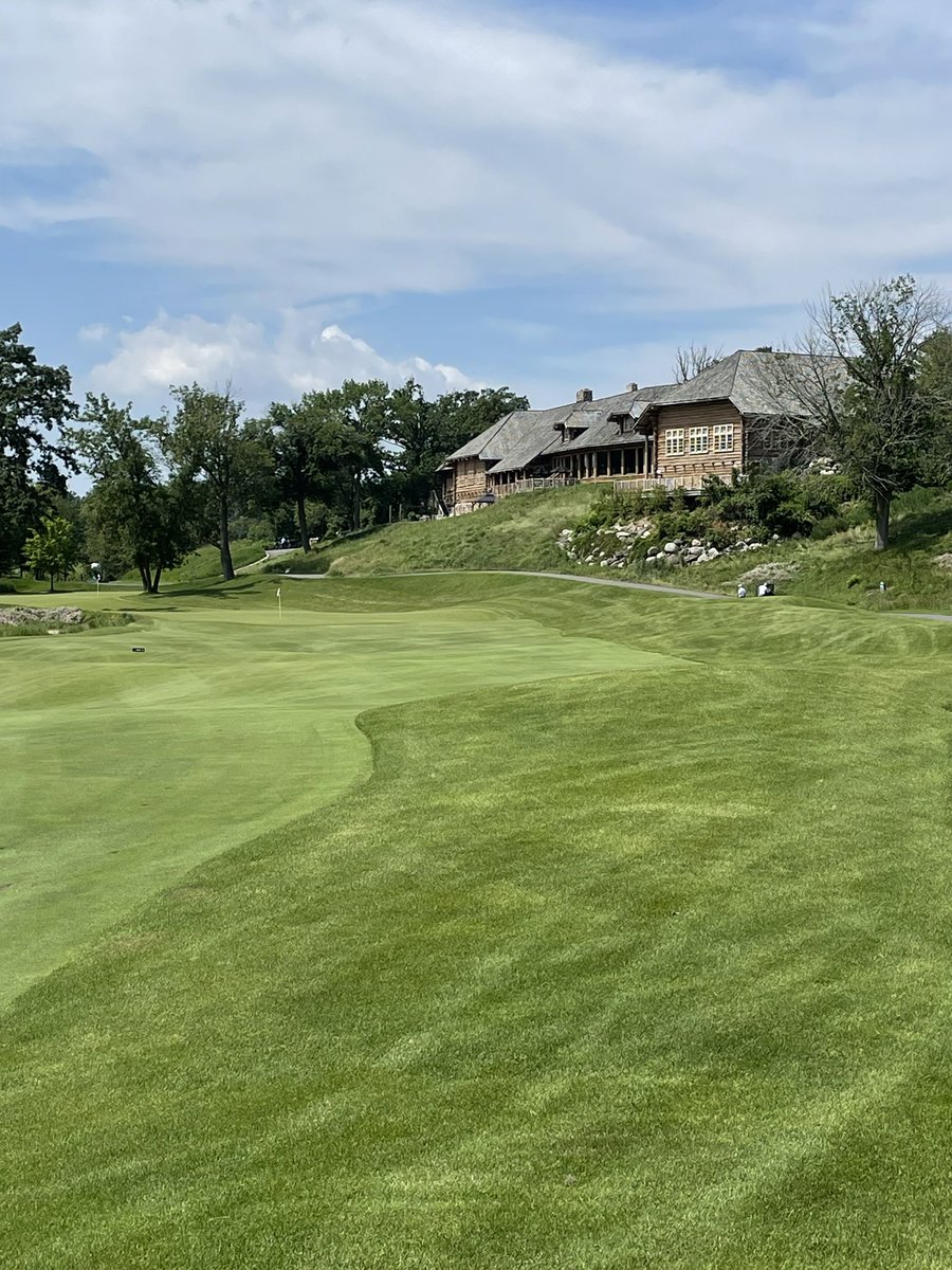peters1355's tweet photo. Perhaps the best course and the best finishing hole back drop in Wisconsin? 18 at the River Course #BlackwolfRun @GolfKohler https://t.co/yPoUW6Acqd