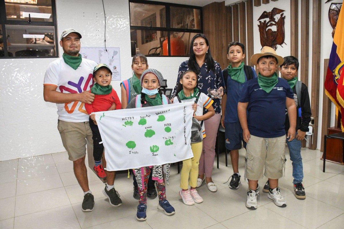 Alcaldía de Yantzaza (@gadyantzaza) on Twitter photo 👦👧🏻¡Los pequeños viajeros descubren #Yantzaza!🗺️ Con objetivos de aprendizaje y entretenimiento en vacaciones, desde <a href="/Yantzazaturismo/">Turismo Yantzaza</a>, se dio inicio a los Talleres Vacacionales, que permite a niños y adolescentes, descubrir culturas y tradiciones. 📸🫶
#YantzazaTuDestino🚘😎💚 👦👧🏻¡Los pequeños viajeros descubren #Yantzaza!🗺️ Con objetivos de aprendizaje y entretenimiento en vacaciones, desde <a href="/Yantzazaturismo/">Turismo Yantzaza</a>, se dio inicio a los Talleres Vacacionales, que permite a niños y adolescentes, descubrir culturas y tradiciones. 📸🫶
#YantzazaTuDestino🚘😎💚