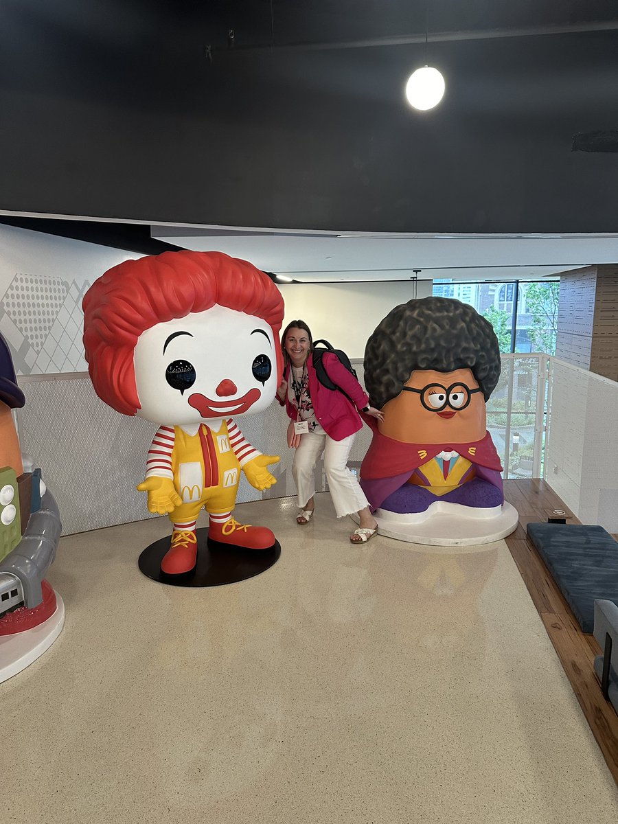 Great connections made &amp; discussions had in Chicago #potatosustainabilty @AlliancePotato Summer Summit at <a href="/McDonalds/">McDonald's</a> #HamburgerUniversity #contiuouslearning