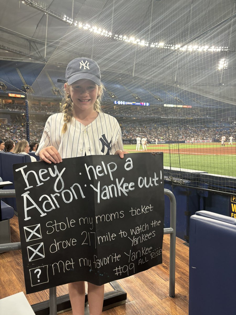 lina4485's tweet photo. This girls luck when driving to see the @Yankees at Tropicana is not good! 3 times she has hoped to meet her favorite player @TheJudge44 and keeps falling short, so I told her I would post this for her! @YankeesPR @yankeestadium she is shooting her shot! 🥰 https://t.co/jKuEJqd879