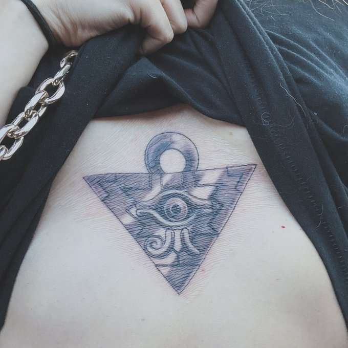 OW OW OW OW OW https://t.co/ht3bt2Hets