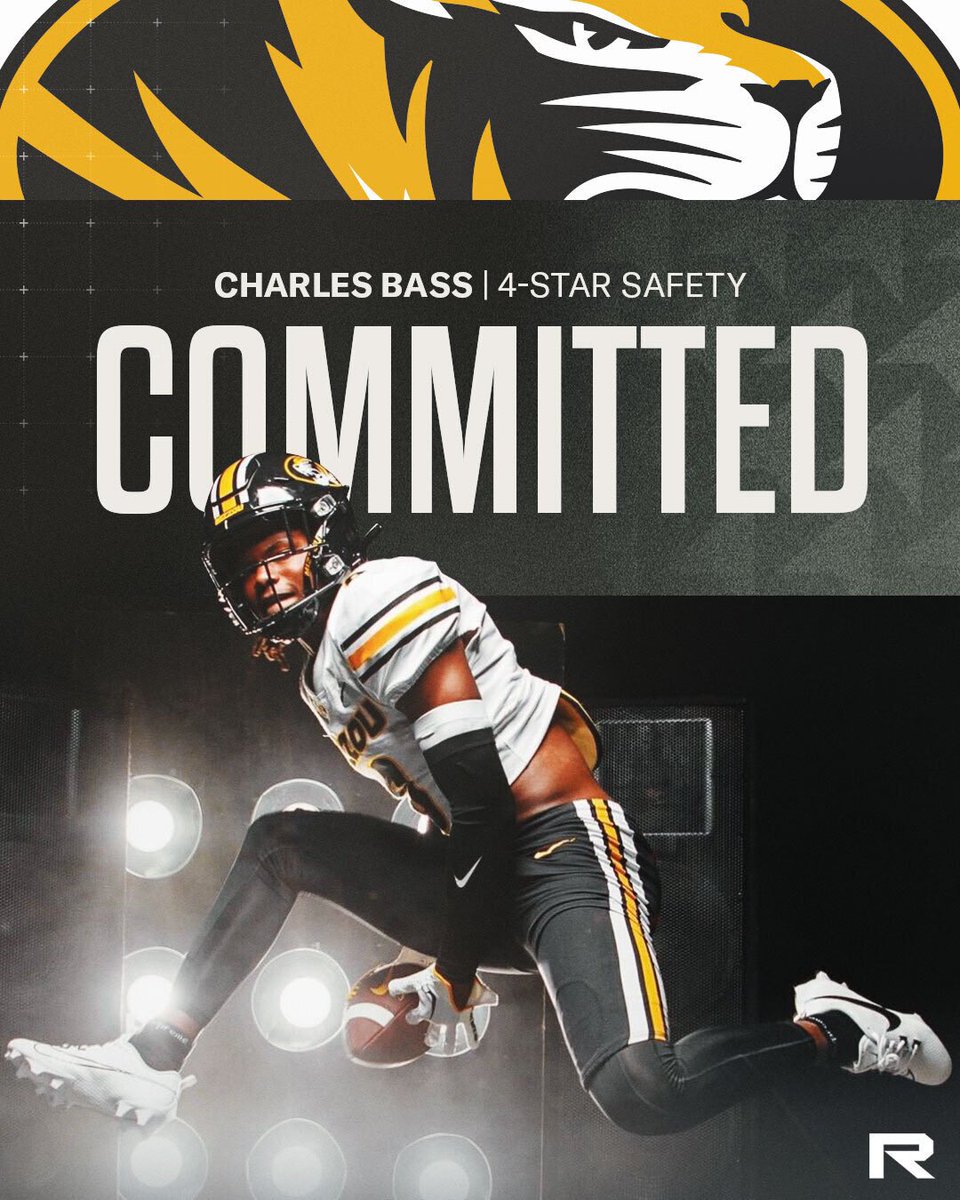 RivalsHS's tweet photo. 🔥MIZZOU STAYS HOT🔥

4⭐️ safety @cjbass03 commits to Missouri. Bass is the No. 97 overall player in the Rivals250.

@MizzouFootball lands their 4th top 100 recruit in July 👏 https://t.co/XIPTtqKwsS