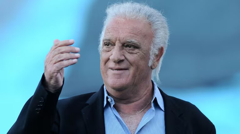 BairesParaTodos's tweet photo. El mensaje de apoyo de la Selección argentina al Coco Basile por el difícil momento de salud que atraviesa
https://t.co/pk2JYRpSzt
#CocoBasile #SeleccionArgentina https://t.co/93QonJqnQs