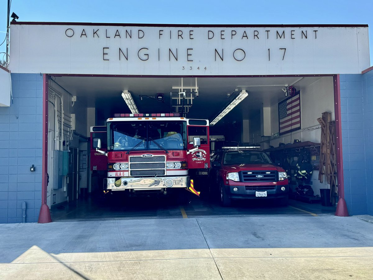 alamedacityfire's tweet photo. RIP OFD Firefighter Caeden Laffan. 🇺🇸

AFD had the honor of joining agencies all over the county to provide City coverage for the @OaklandFireCA while their organization took time to honor and remember Firefighter Laffan. 

#Alameda #Oakland #AlamedaCityFire #OaklandFire https://t.co/Nit3Gjs81O