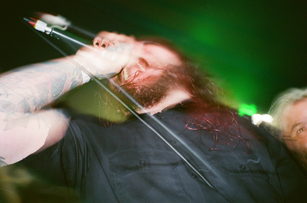 JoshLeveridg3's tweet photo. I think I’m going to fall in love with shooting film, not bad for first time 😎

Old shots from last years @2000trees 

#filmphotography #photography #2000trees https://t.co/vEX2UDAhMm
