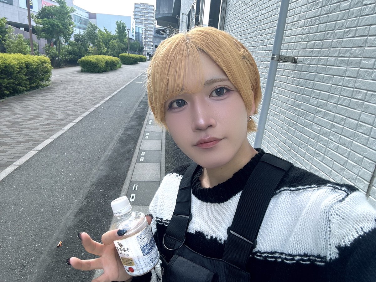 FOR_ACE_2023's tweet photo. おはようございます、なつきです
この前は直前でおやすみしてしまって申し訳ありませんでした。 
次の秋葉原コズミックラボさんのライブからまた出演させていただきます！よろしくお願いします🙇🏻 https://t.co/TqgKOwTnnV