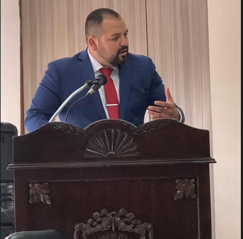 🧵Melkin Escobar continúa intento porque se evite la elección de CSJ y Corte de Apelaciones:

✅Tras solicitar de medidas cautelares, presentó una petición ante la CIDH para que los actuales magistrados no sean renovados en octubre, y tengan un período de cinco años.