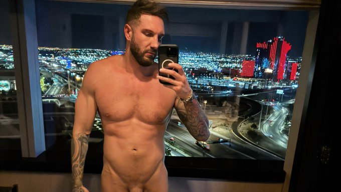 Do you think you can handle me? Come join while it's FREE! 😈 https://t.co/sgFaUxY91u https://t.co/fu<a href="/tag/blind"class="tags"><span>#blind</span></a><a href="/tag/jewfrow"class="tags"><span>#jewfrow</span></a>