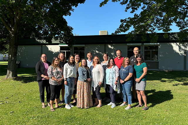 SD73 is proud to support and mentor new school leaders through our Professional Learning Series. Congratulations to our inspiring cohort of 2024, who are dedicated to creating equitable learning environments for all students! Read more here ow.ly/WKme50SzcoC