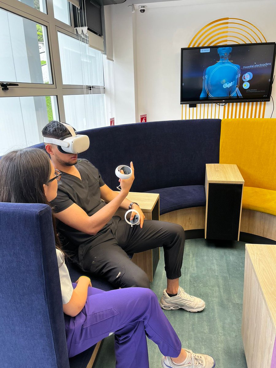 UIDE's tweet photo. La Escuela de #Fisioterapia de la #UIDEpoweredbyASU realizó el #workshop Desafiando el dolor lumbar, demostrando técnicas de cuidado e #innovación en diversos espacios de diálogo, junto a especialistas de la rama.
Conoce más ➡️ https://t.co/vbG2IpD5D6
#SaludUIDE #Bienestar https://t.co/BULv4YaOt8